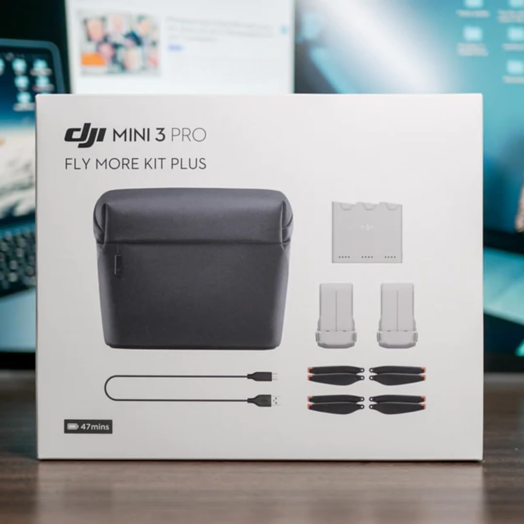 DJI Mini 3 Pro Fly More Kit Plus, incluye dos baterías de vuelo inteligentes Plus, un concentrador de carga bidireccional, control remoto, cable de datos, bolsa de hombro, hélices de repuesto y