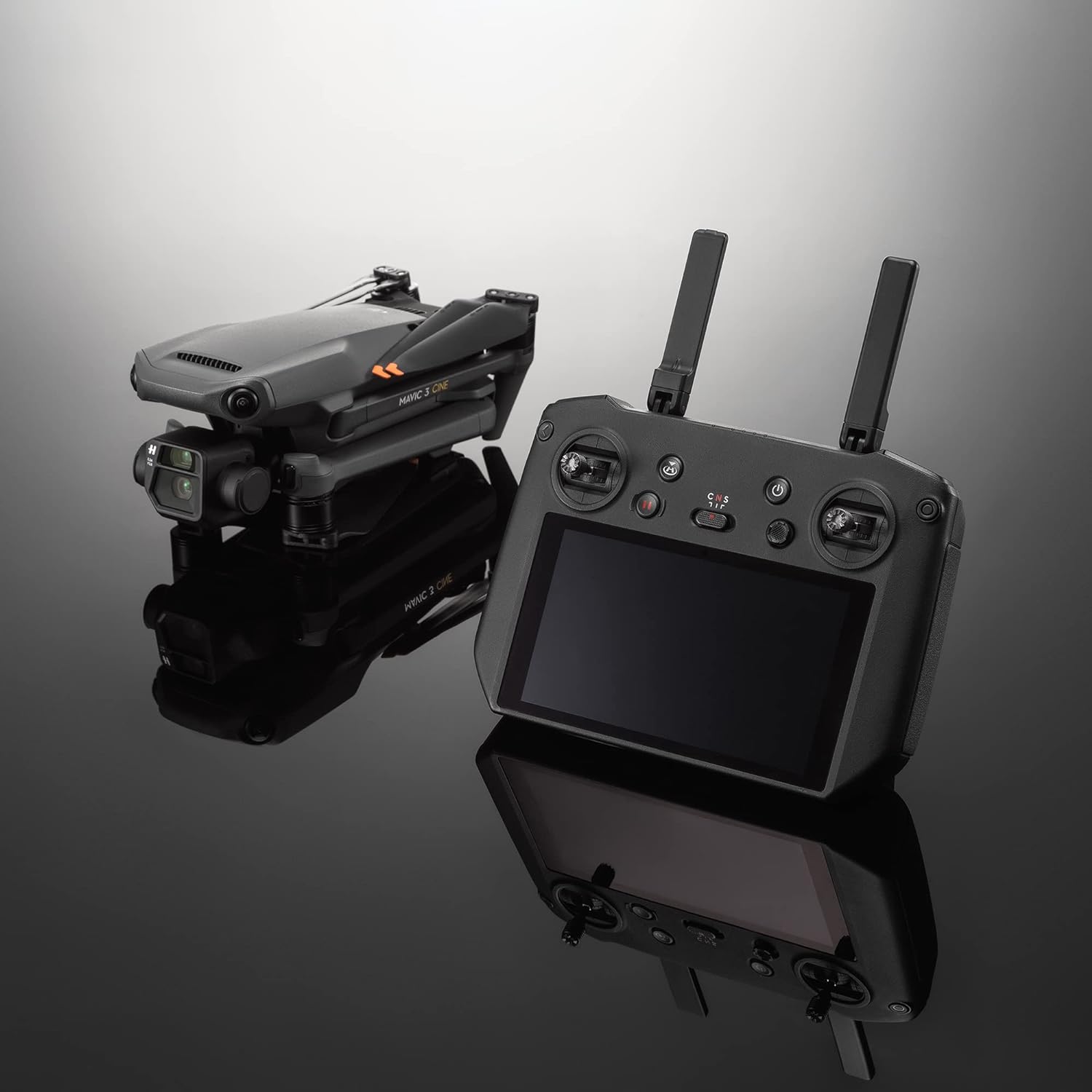 DJI RC Pro, control remoto de alto rendimiento para DJI Mavic 3 Pro y más, pantalla de 1080p de alto brillo, rango de transmisión de 9.3 mi, ideal para uso en exteriores fotografía aérea