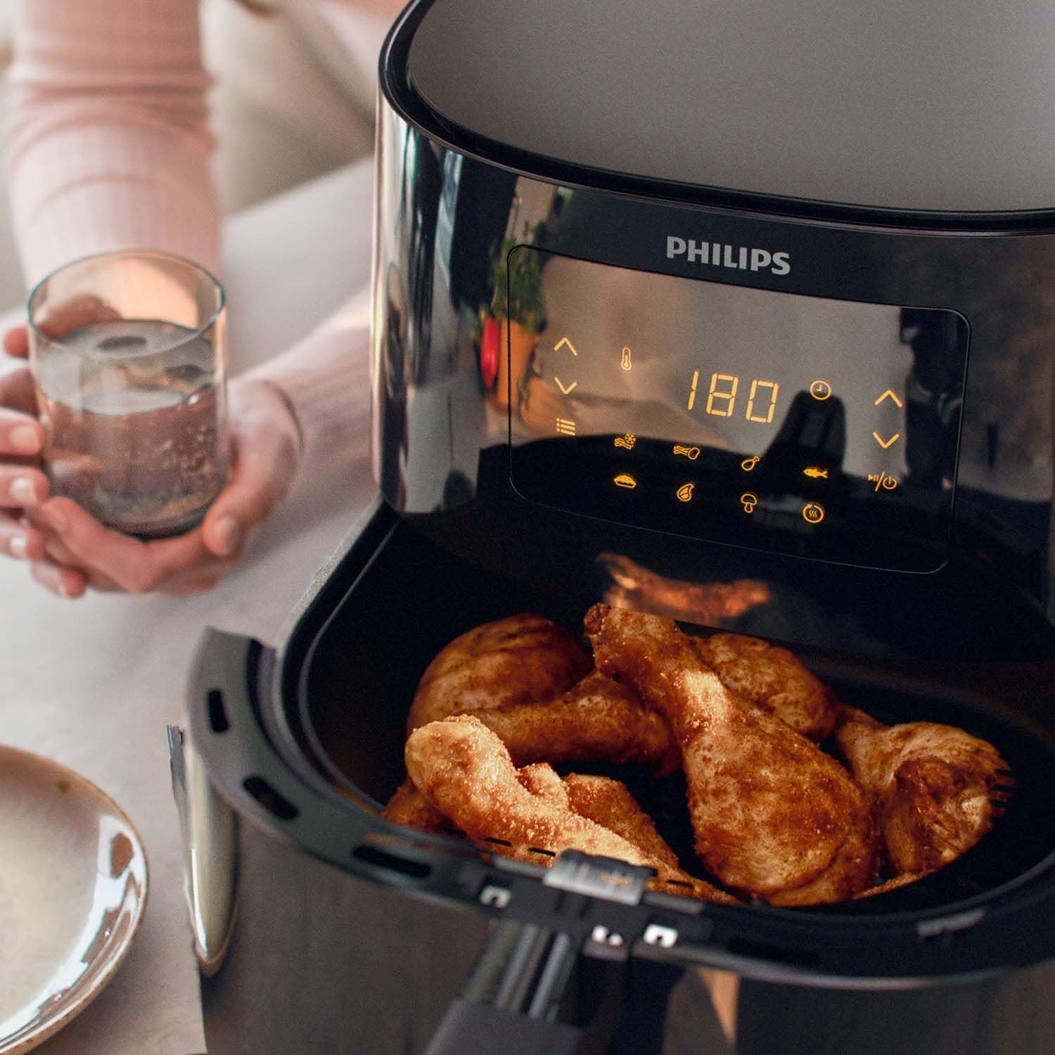 Philips Essential Airfryer XL 2.65lb/6.2L Capacity Digital Airfryer with Rapid Air Technology, Starfish Design, Easy Clean Basket, Black, (HD9270/91)