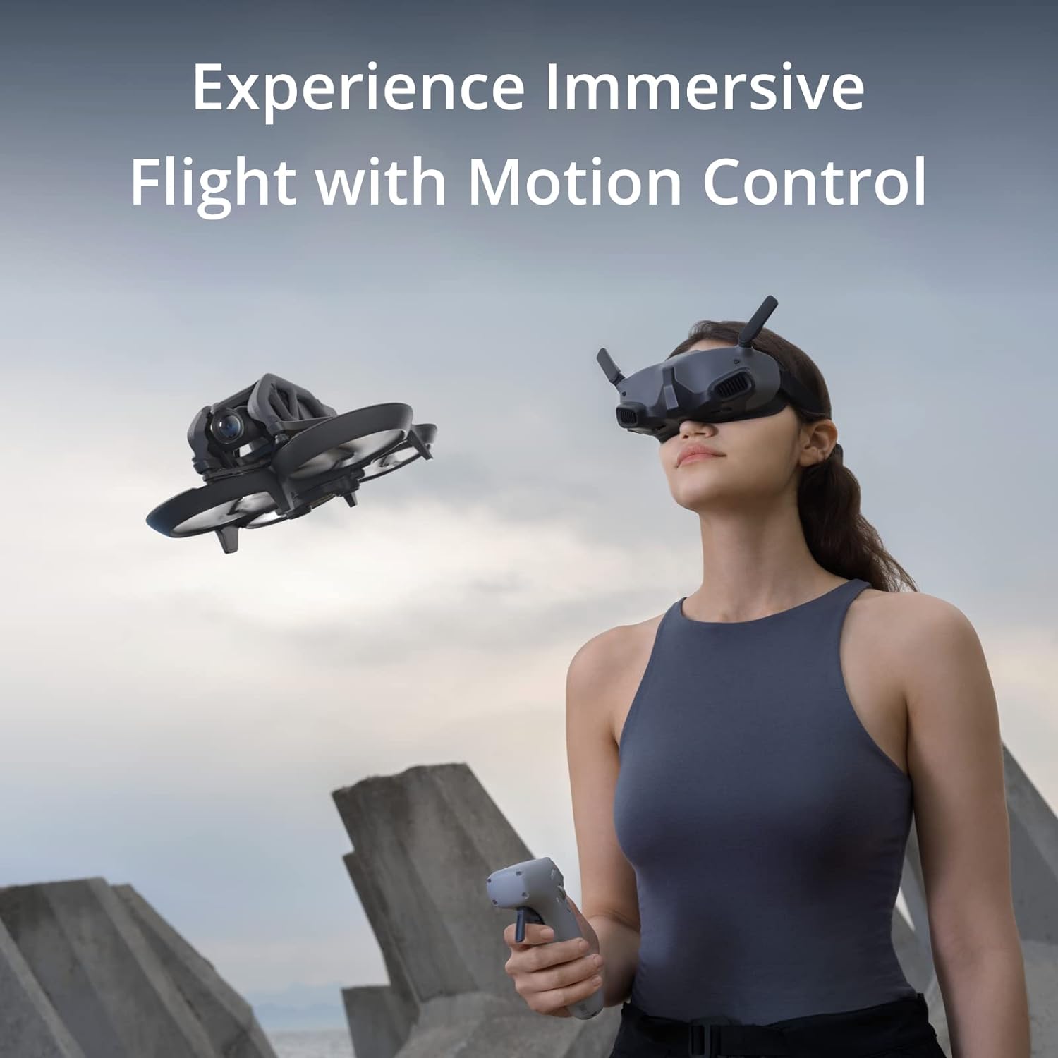 DJI Avata Pro-View Combo – Vista en primera persona Drone UAV Quadcopter con video estabilizado 4K, FOV súper ancho de 155°, freno de emergencia y flotador, incluye nuevo RC Motion 2 y gafas 2