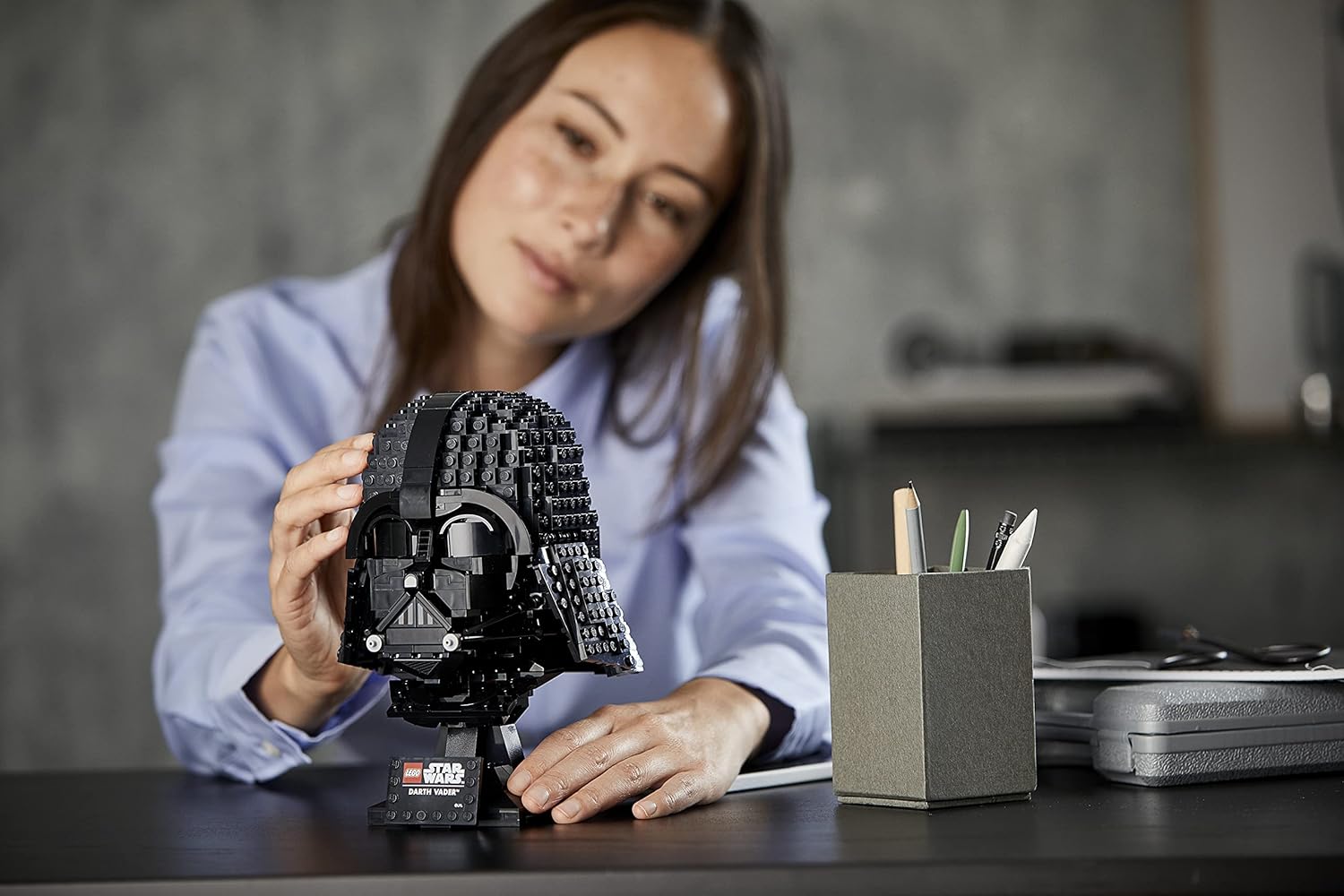 LEGO Star Wars Darth Vader Helmet Building Set, Mask Model Kit for Adults to Build and Display, Collectible Star Wars Home Décor, Gift Idea for Classic Star Wars Fans, 75304