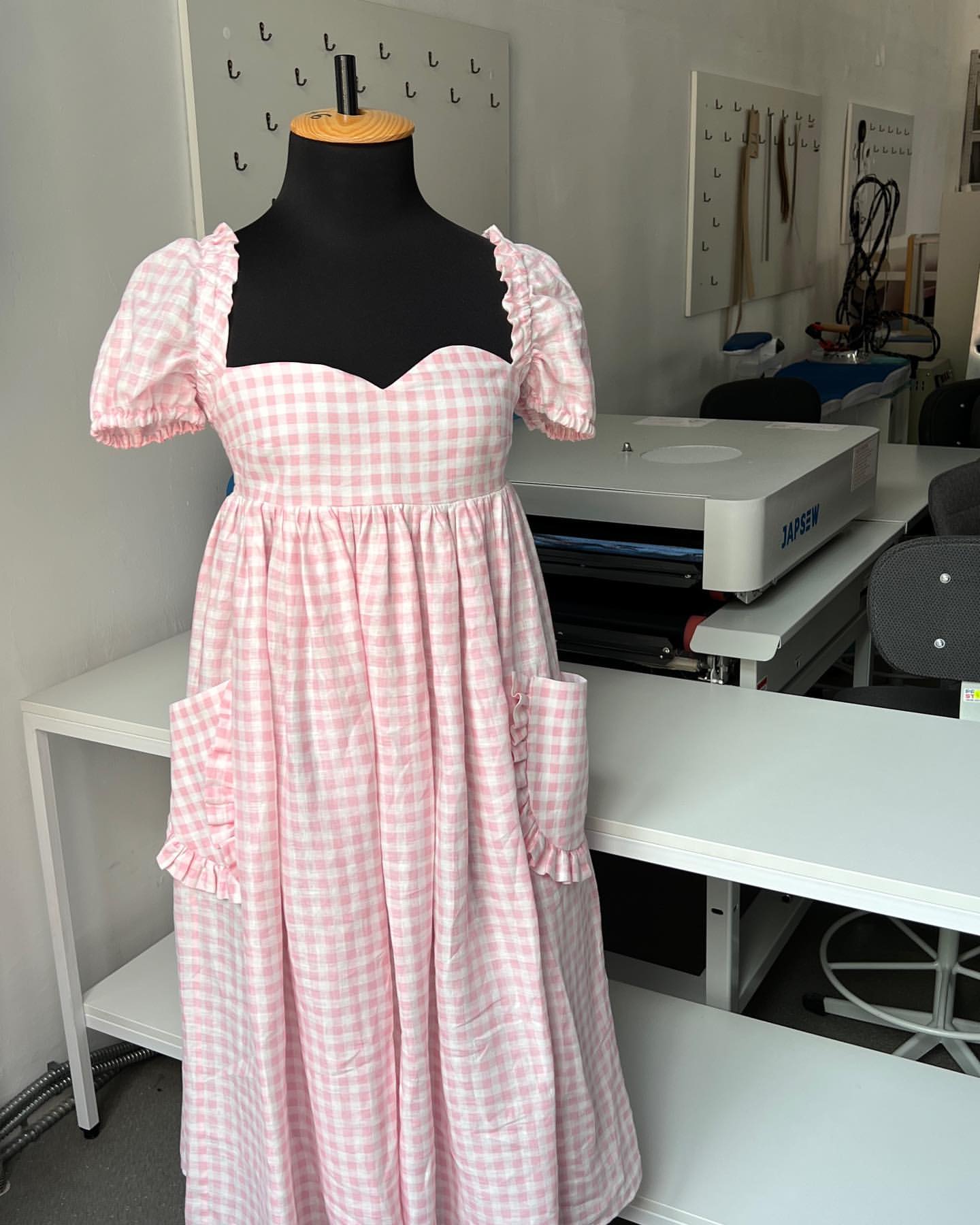 Sanya beach holiday wind fairy skirt A-line skirt square collar linen puffed sleeve dress long skirt