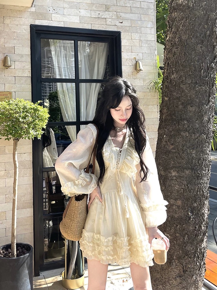 French temperament ruffled dress small premium sense heavy industry V-neck long-sleeved fairy skirt