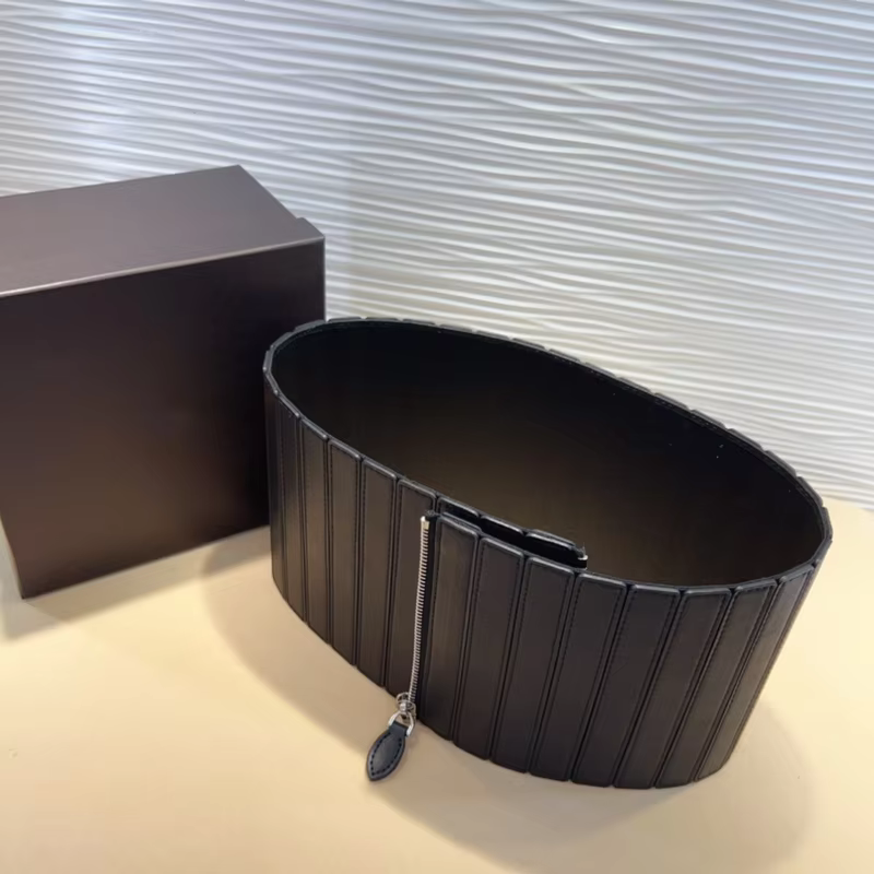 Luxury Hollow Leather Cummerbunds Skin Fashion Slim Women Cowhie Wide Version Waist Looking Italian Designed Milan Showing Alai