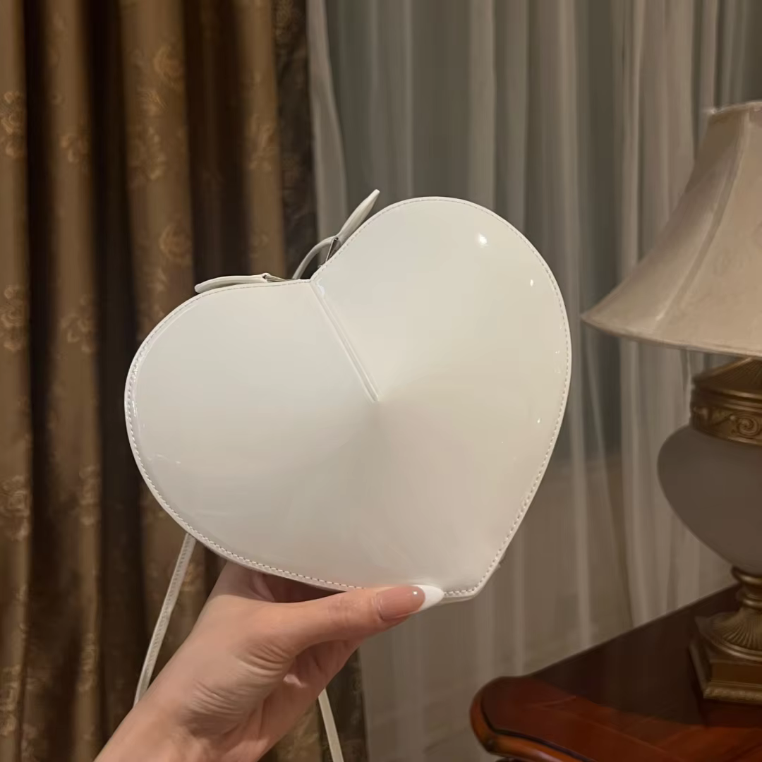 2024 ALAI New Luxury Heart Bag For Sac De Luxe Femme Bags for Women Bolsos De Mujer Mini Cross Bag Calfskin Love Bags A002