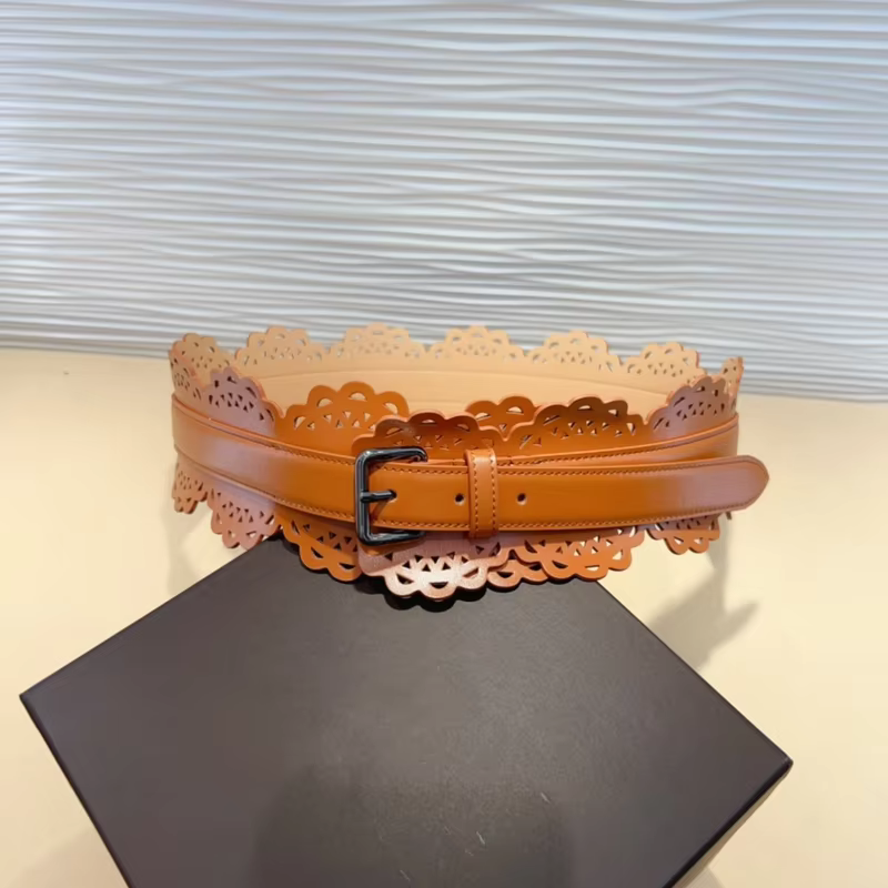 Top Quality ALAIA Cummerbunds 7CM Wide Female Luxury Brand Hollow Pattern Pin Buckle Fashion Italian Handmade Accessory Waist Belt