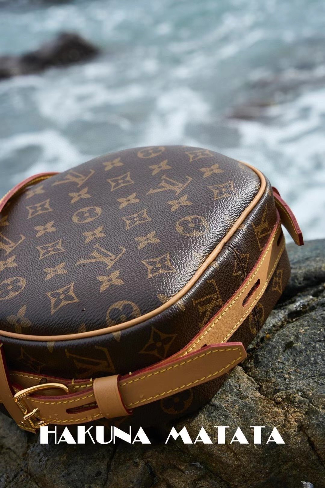 LV BOTE CHAPEAU SOUPLE M45647