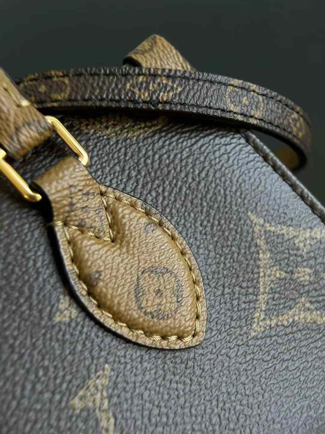 LV OnTheGo BB M46839