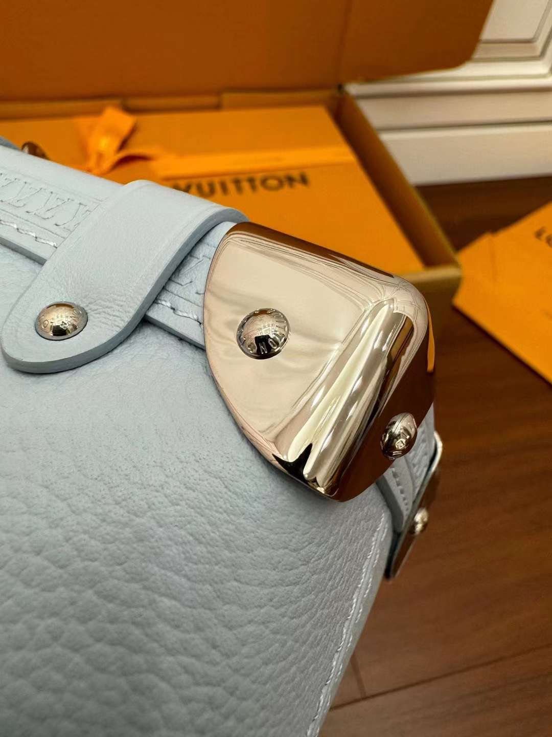 LV Side Trunk PM M25067