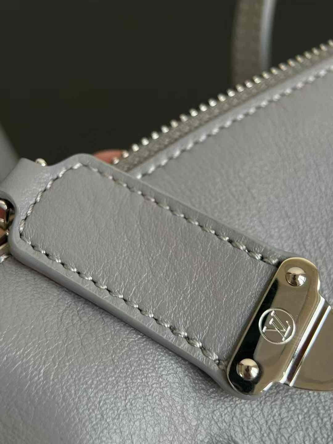 LV Fall-Winter 2024 Sho Slim Trunk M12596