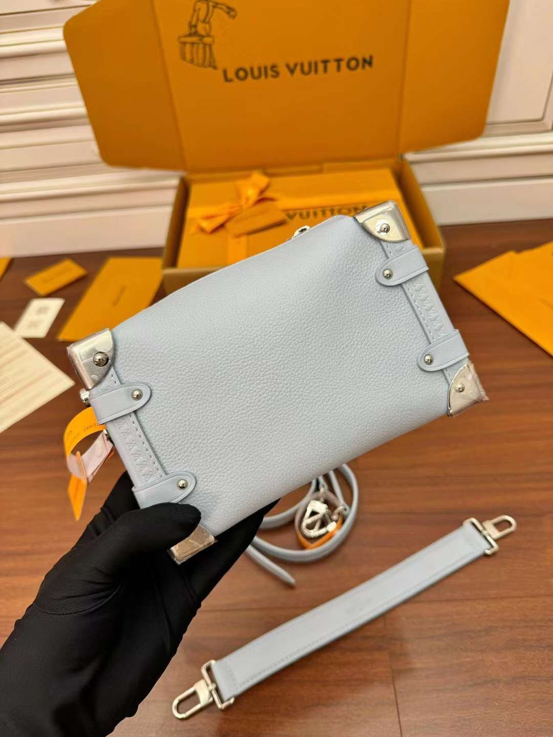 LV Side Trunk PM M25067