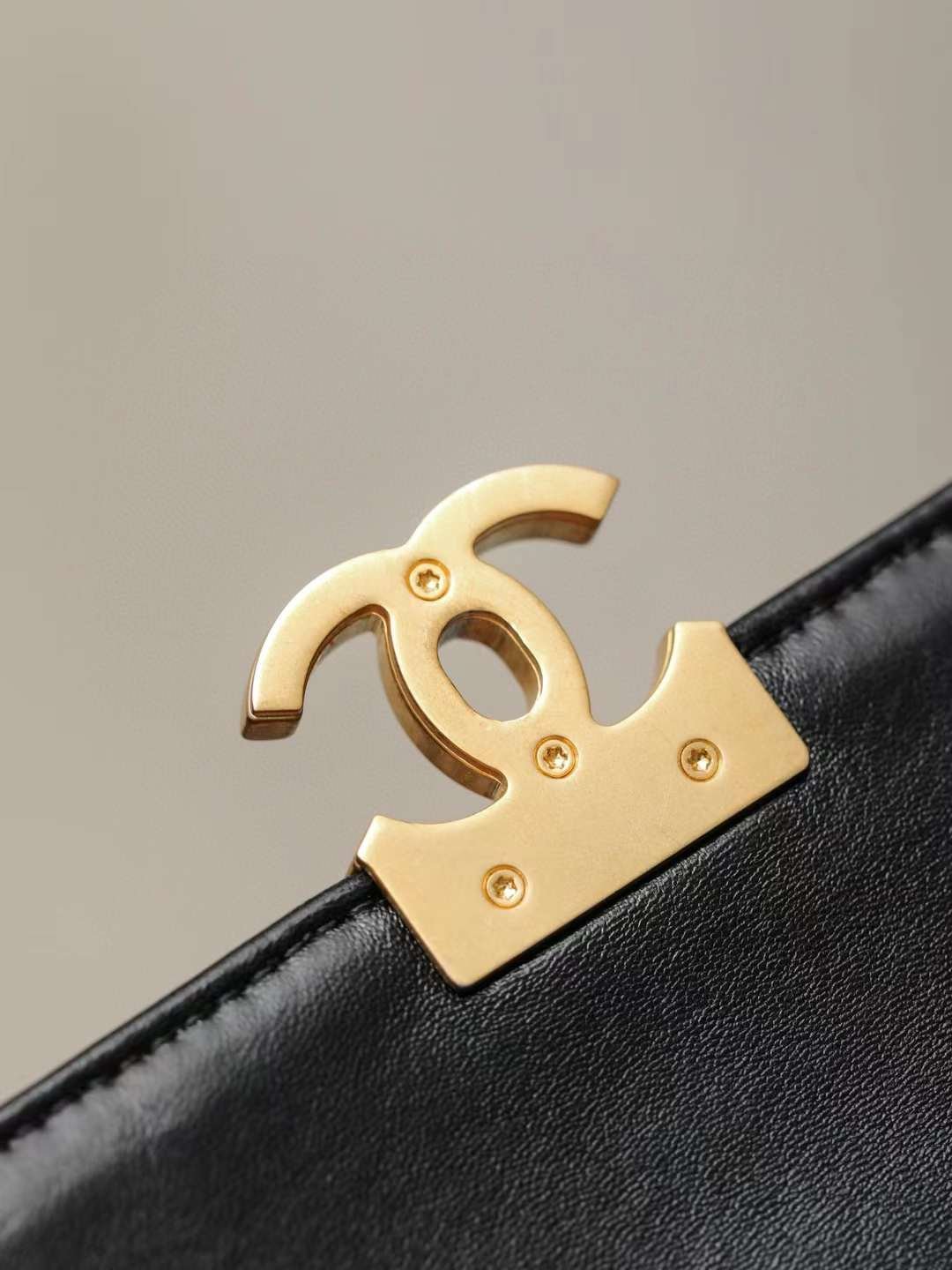 CHANEL 24A  flap bag