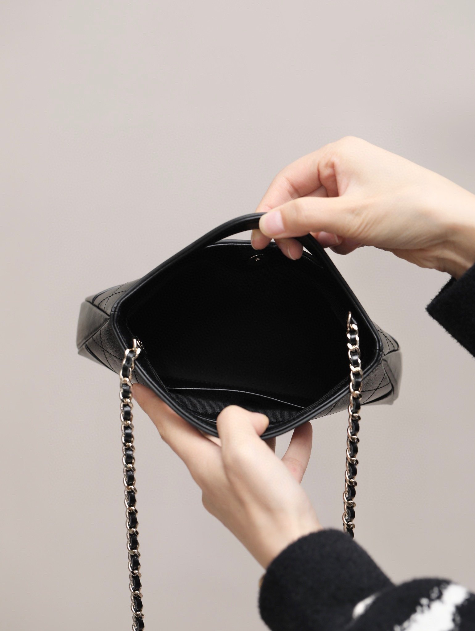 CHANEL 24C 31 Mini Bag