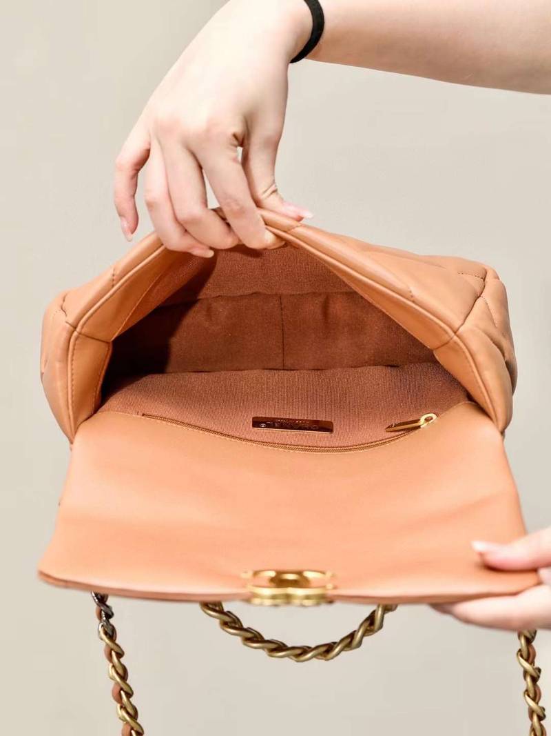 CHANEL 19 HANDBAG