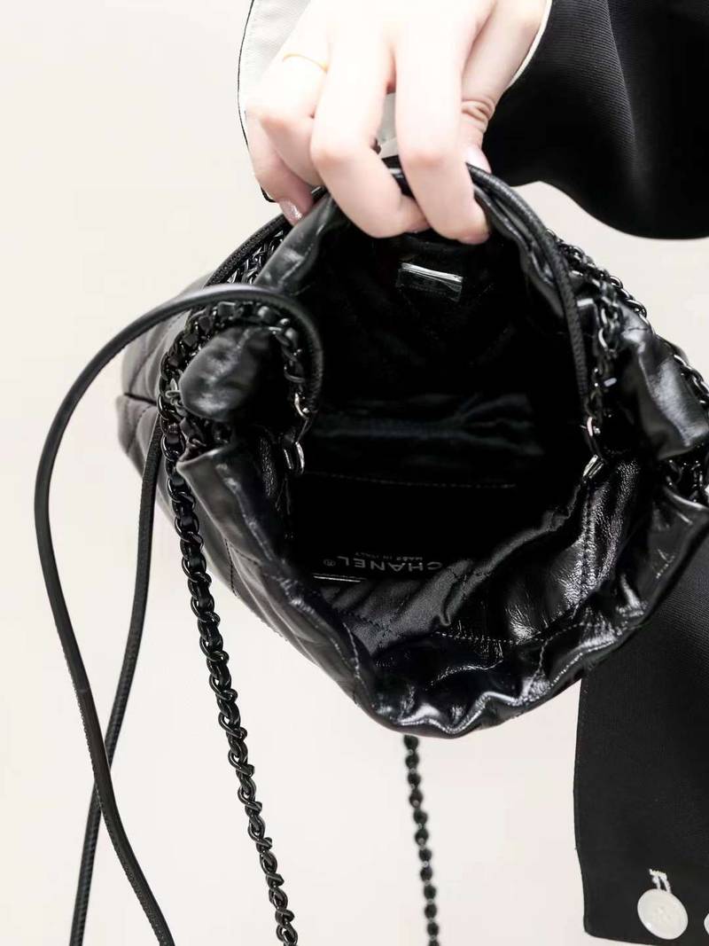CHANEL 22all black shopping bag