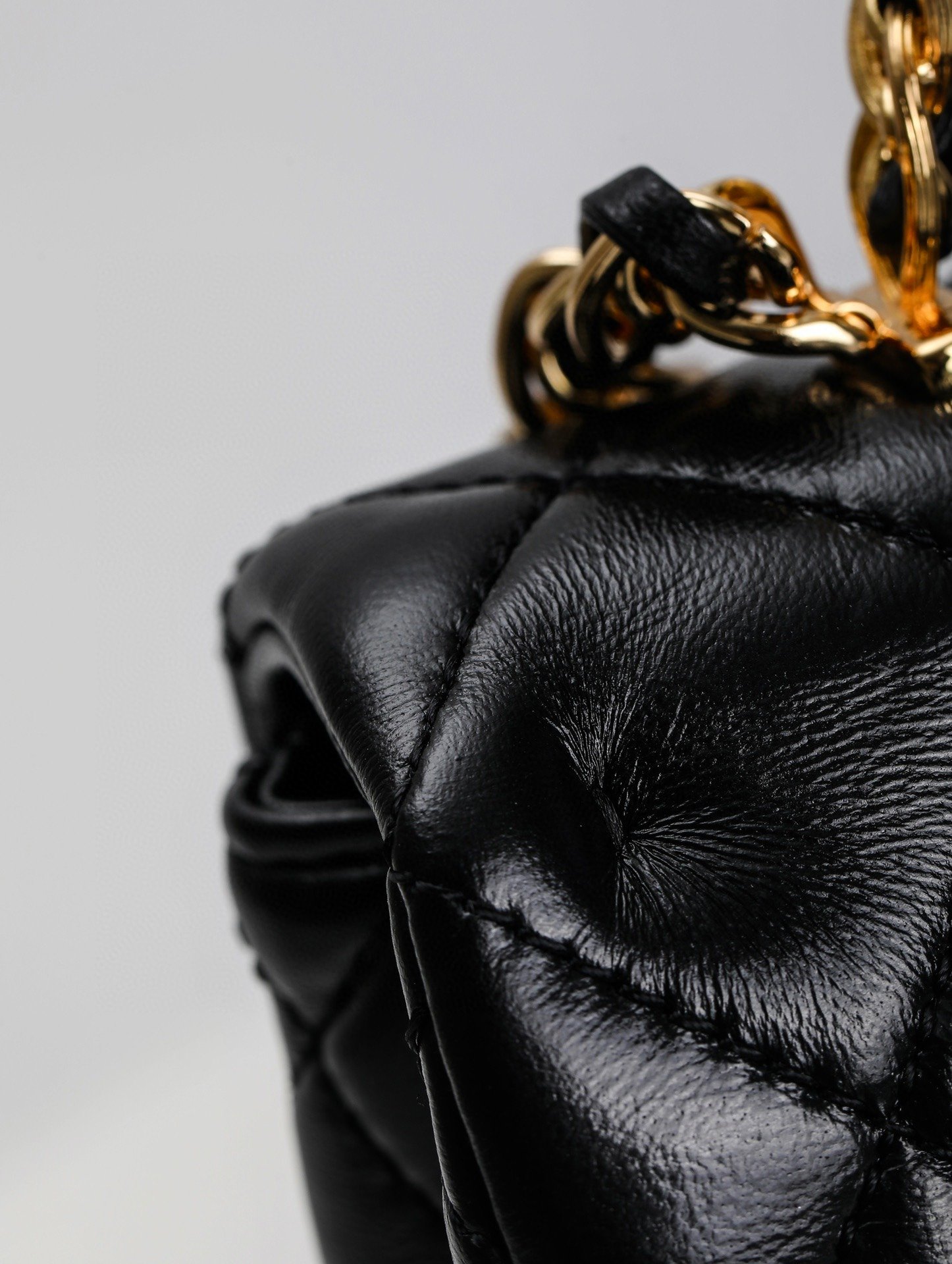 CHANEL 23S Metal Handle Flap Bag