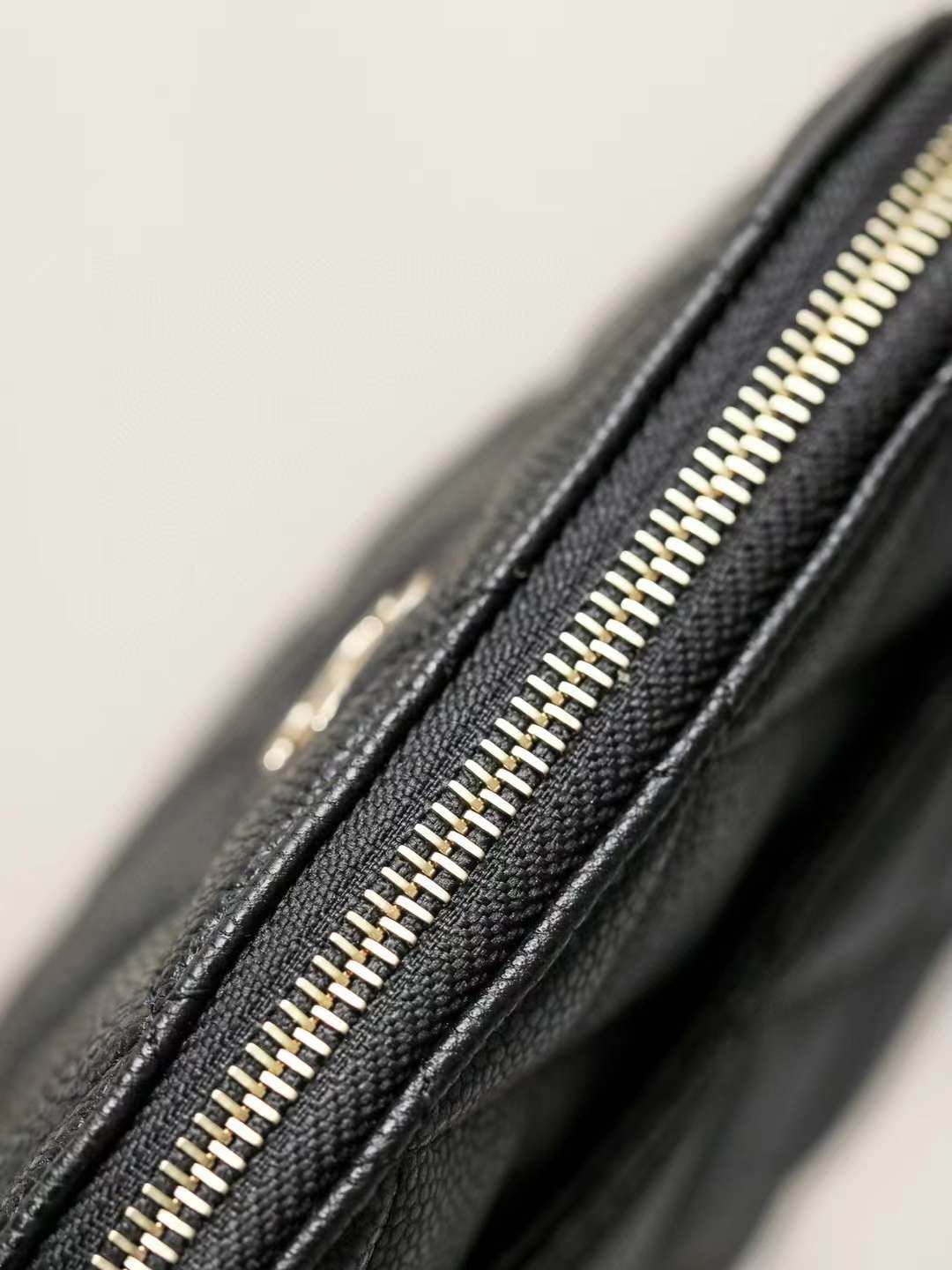 CHANEL 24C classic clutch with chain