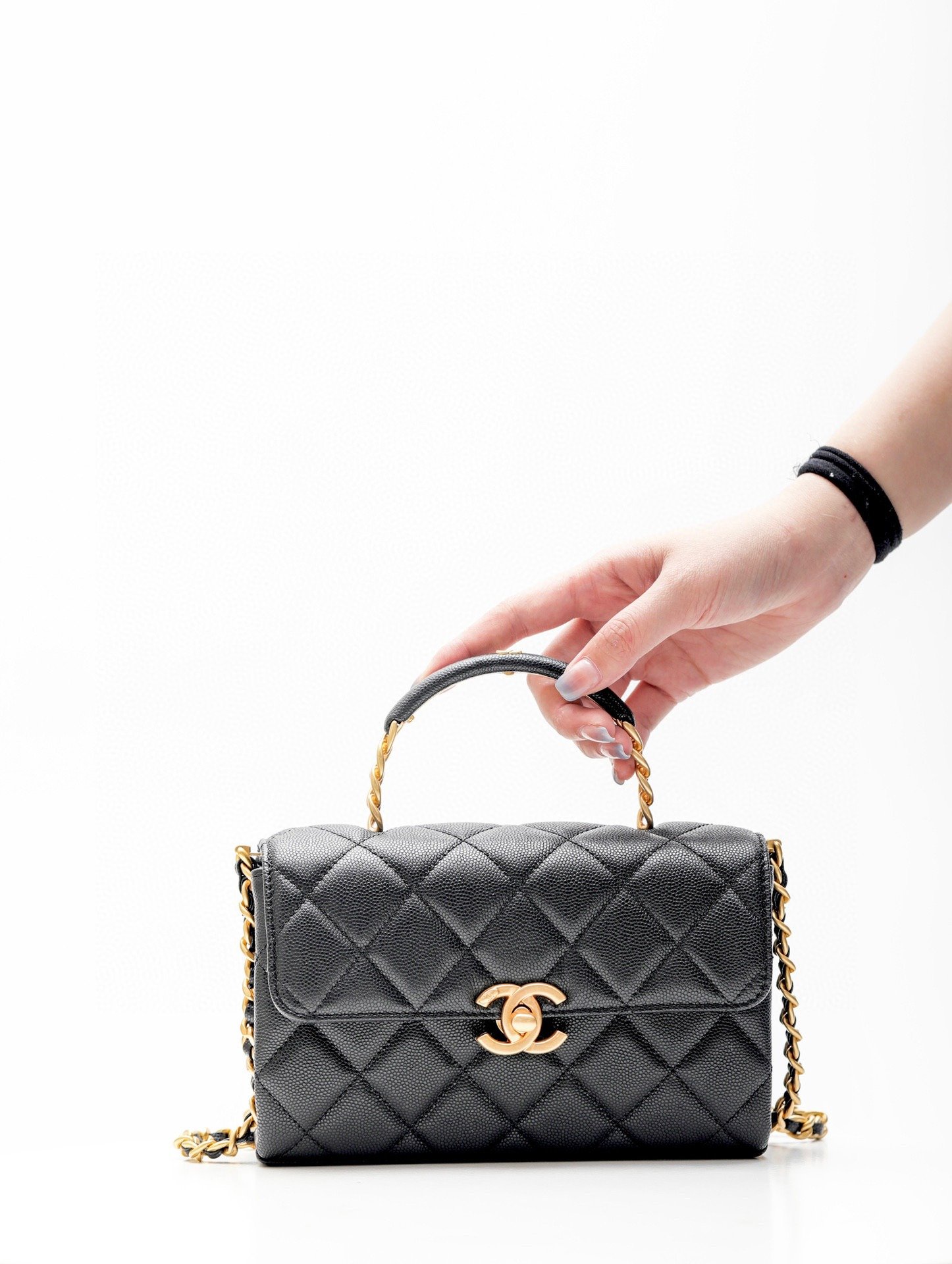 CHANEL 23S Handle Bag