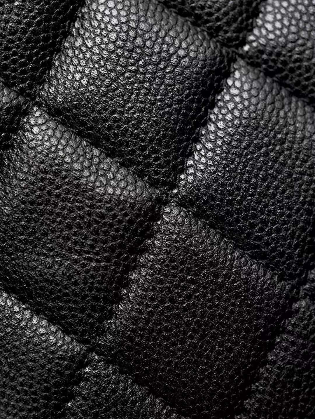 CHANEL 24C classic clutch with chain