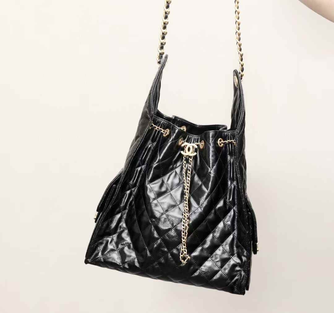 CHANEL  BUCKET BAG
