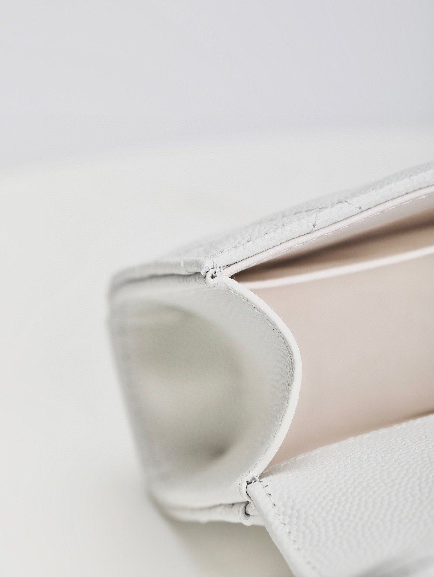 CHANEL 23P Handle Bag