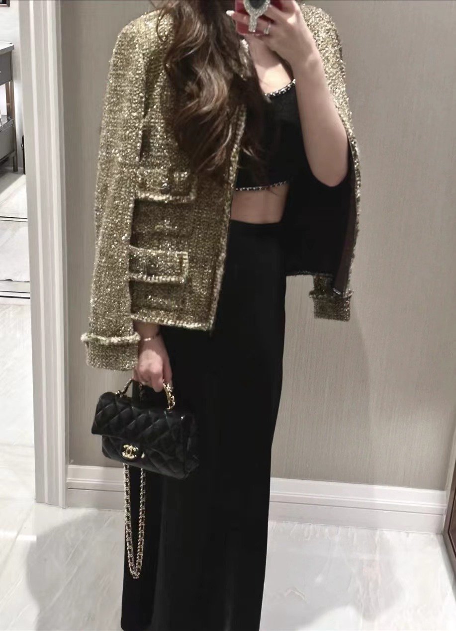 CHANEL 23S Metal Handle Flap Bag