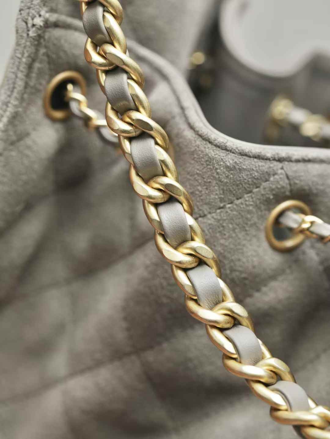 CHANEL  BUCKET BAG