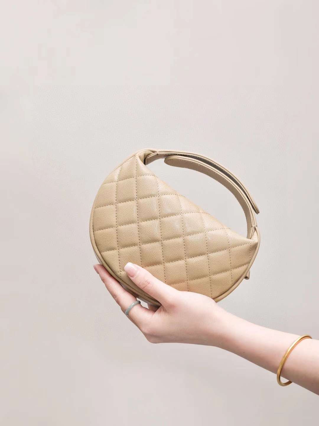 CHANEL 24 new  hula hoop wrist bag