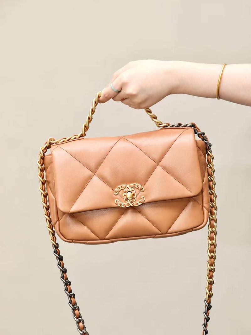 CHANEL 19 HANDBAG