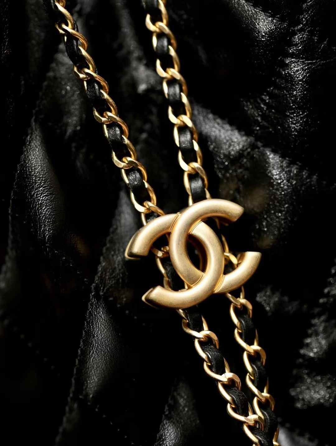 CHANEL  BUCKET BAG