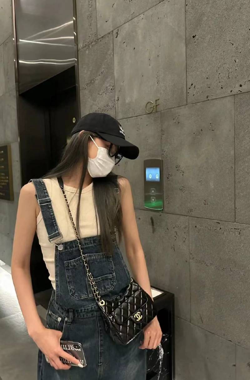 CHANEL 23B Calfskin Hobo Bag