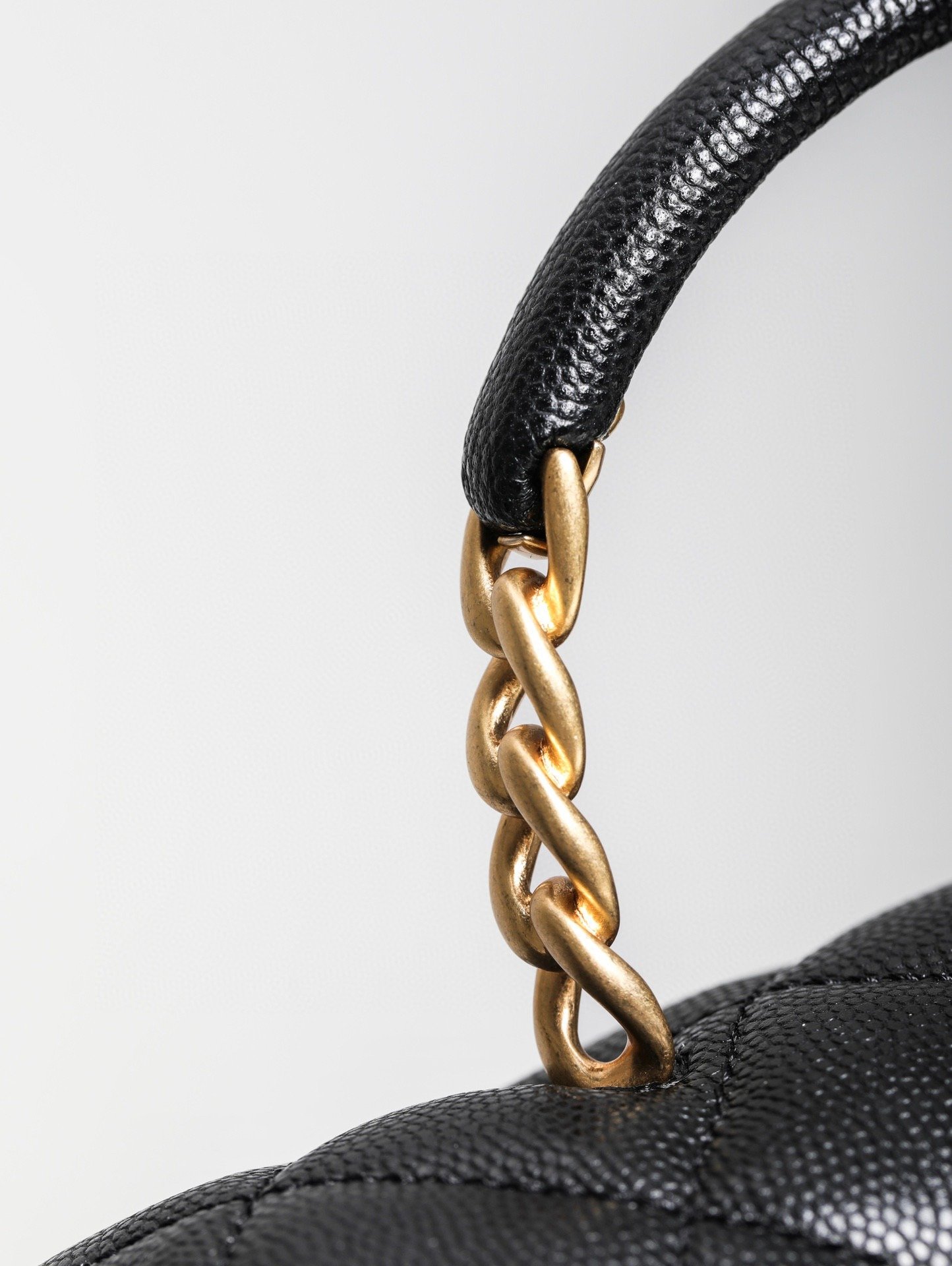 CHANEL 23S Handle Bag