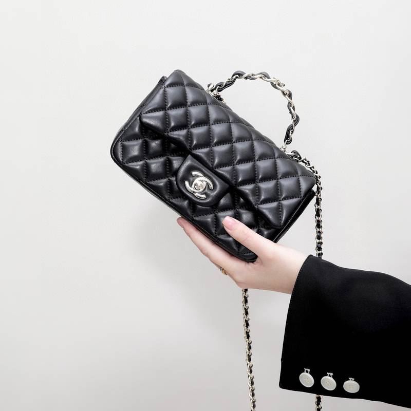 CHANEL 23K Handle Bag