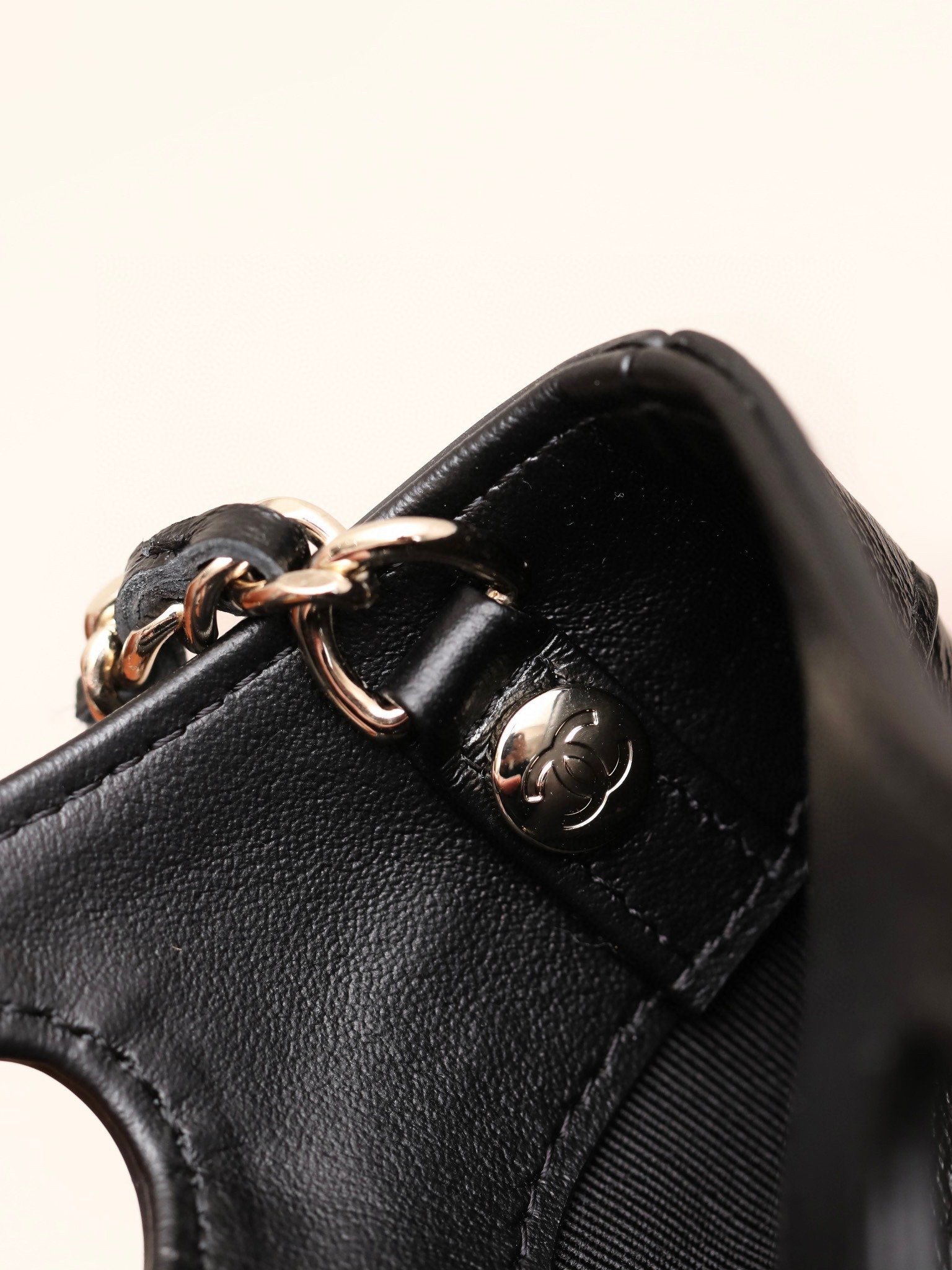 CHANEL 24C 31 Mini Bag