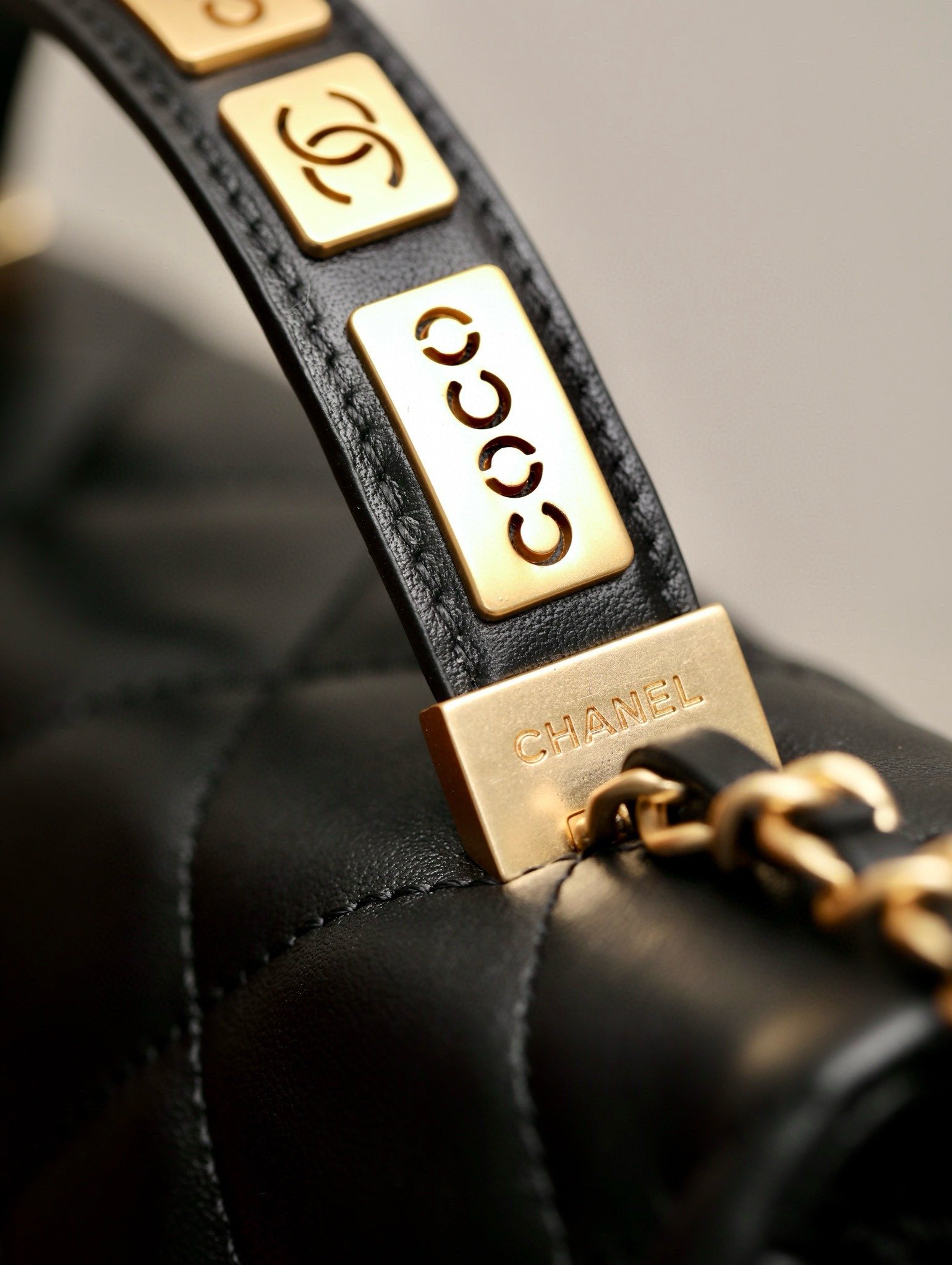 CHANEL 24P CAMBON HANDLE