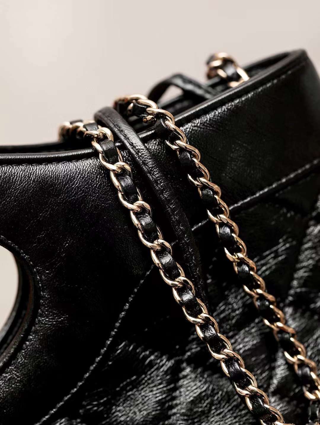 CHANEL 24S 31Shopping tote  bag