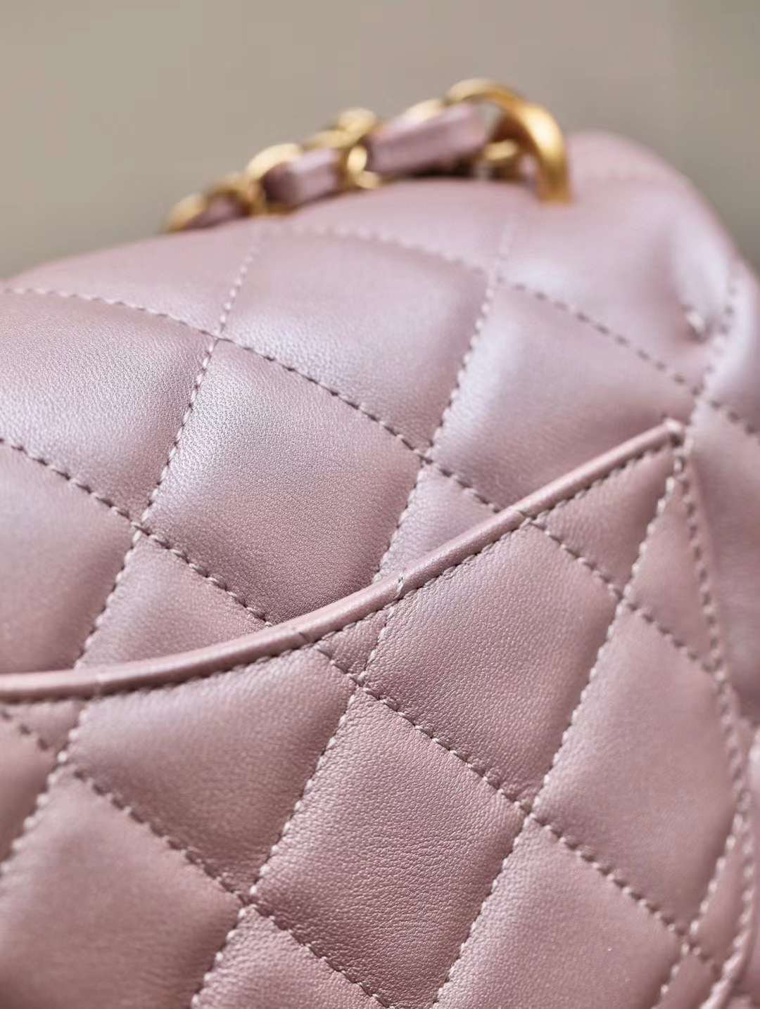 CHANEL 24P MINI FLAP BAG