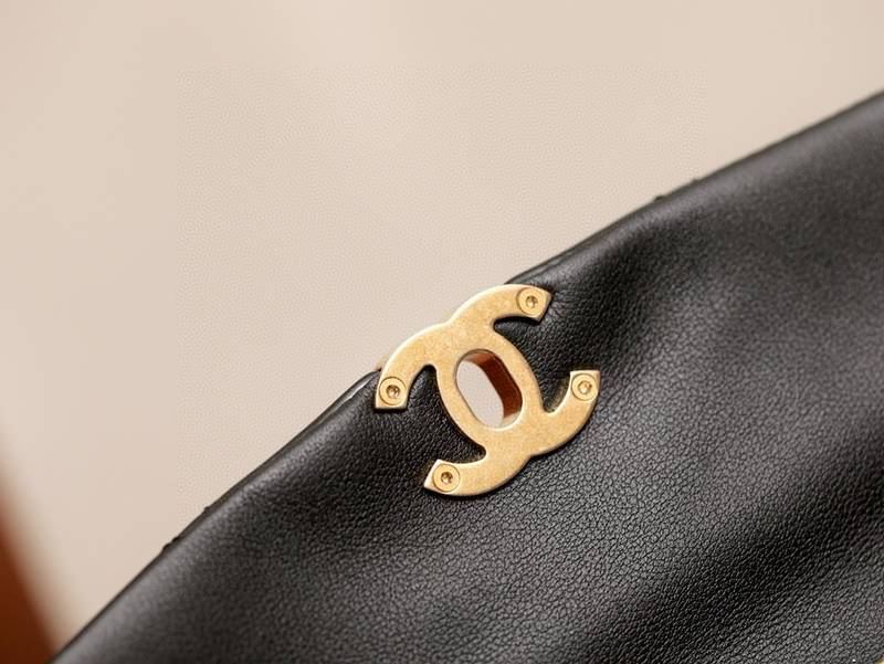 CHANEL 24S NEW handle flap bag