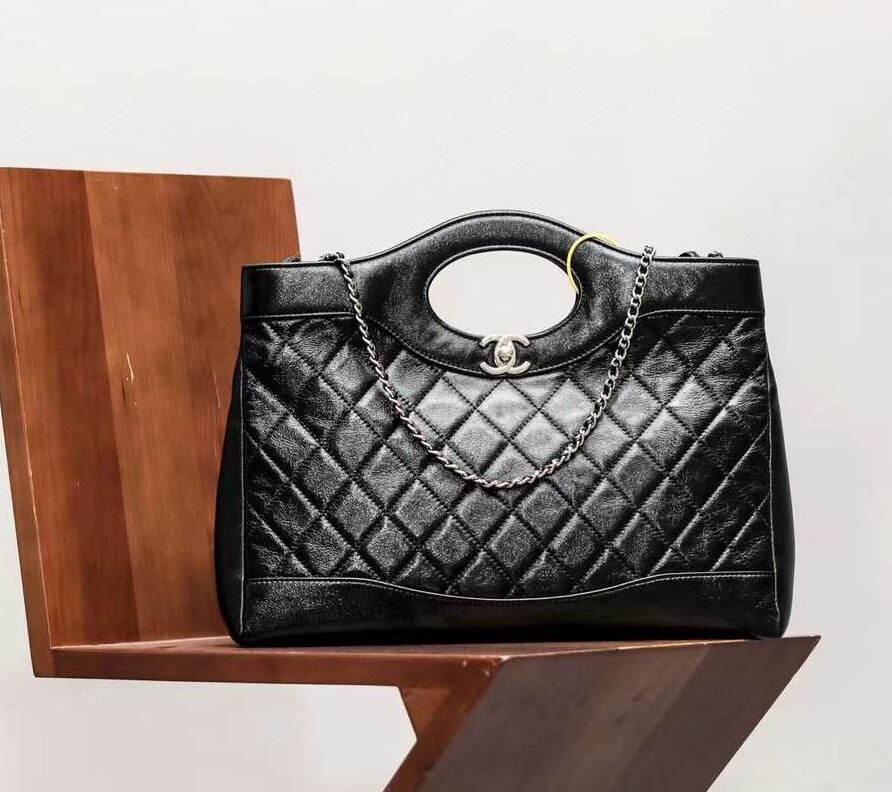 CHANEL 24S 31Shopping tote  bag