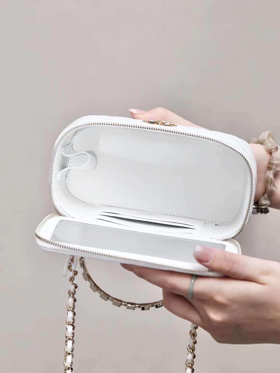 CHANEL 24S Metal letter wrist makeup bag