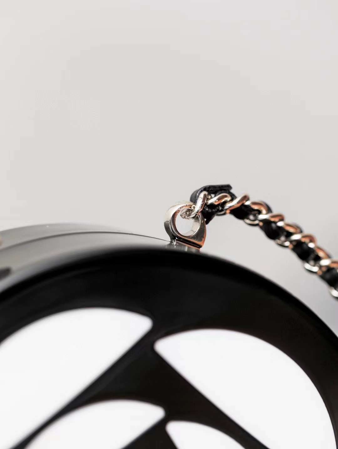 CHANEL 24S Camellia box bag