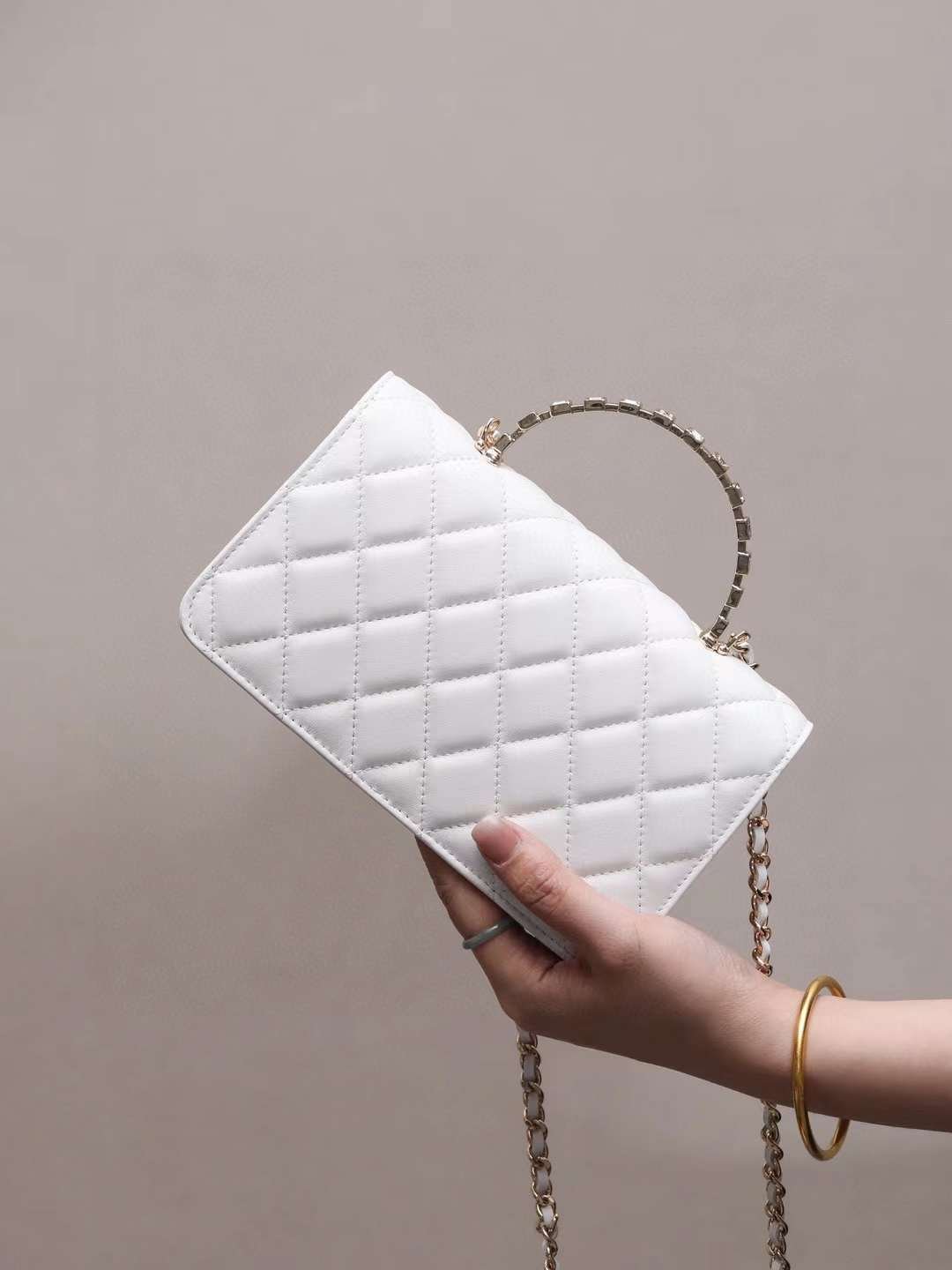 CHANEL 24S Metal letter wrist kelly woc