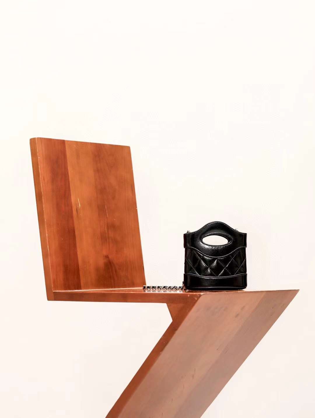 CHANEL 24S 31mini nano