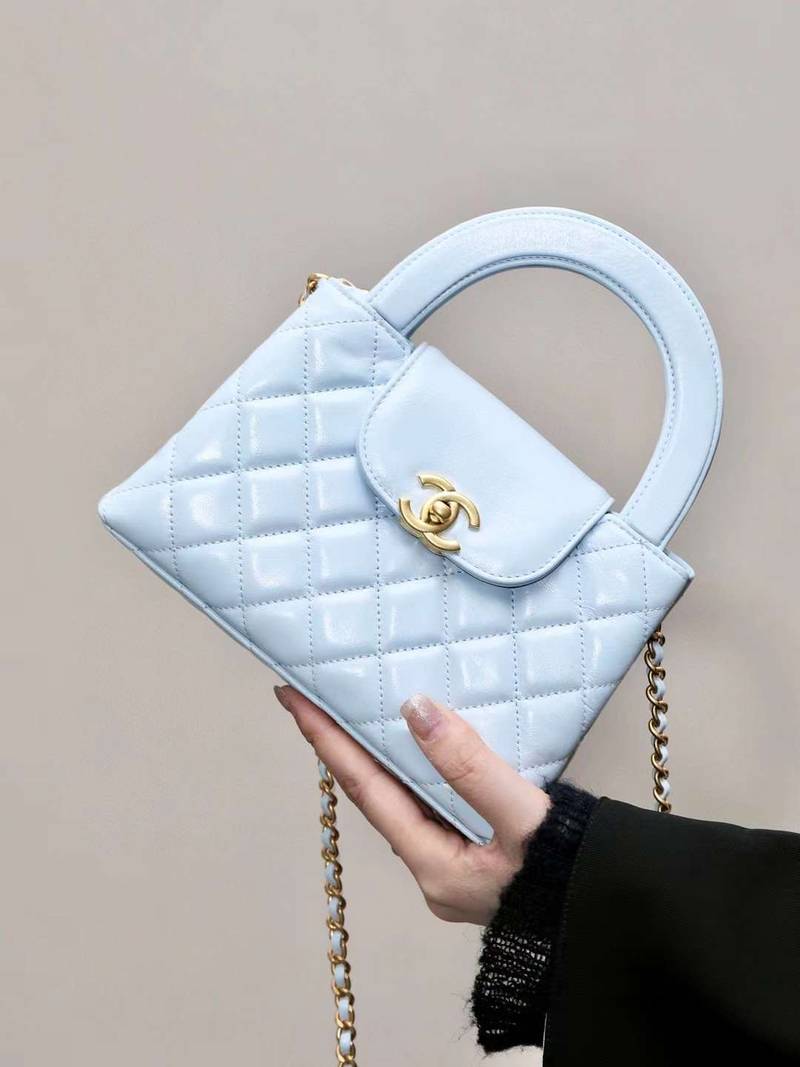 CHANEL 24S vintage kelly bag
