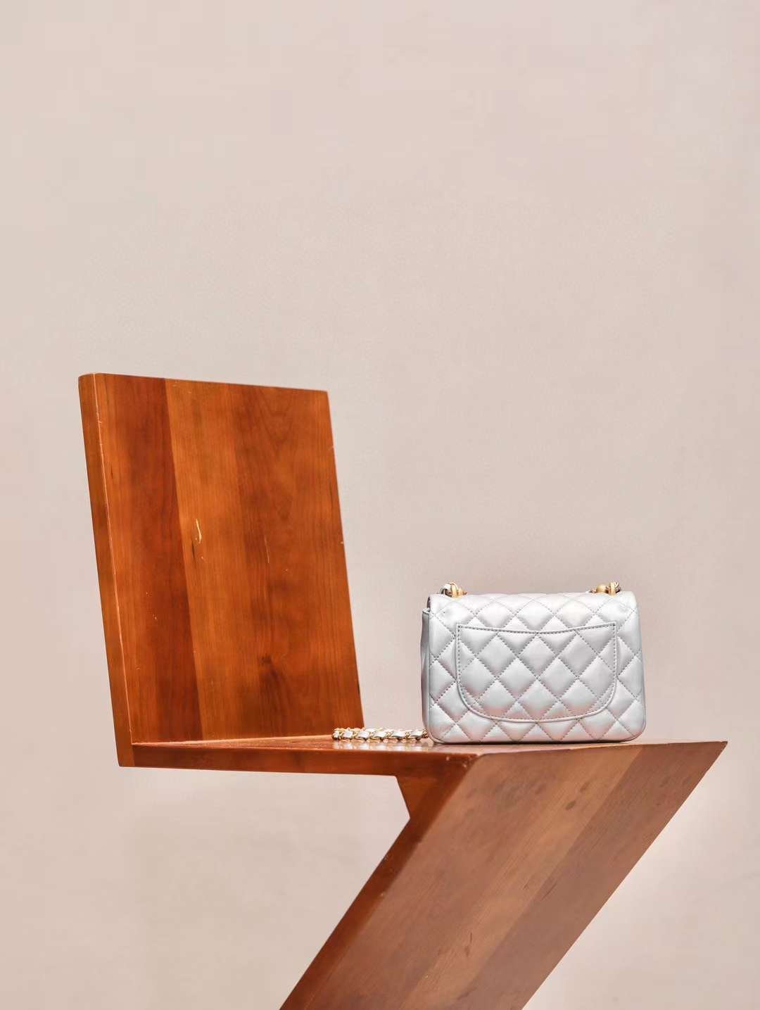 CHANEL 24P MINI FLAP BAG