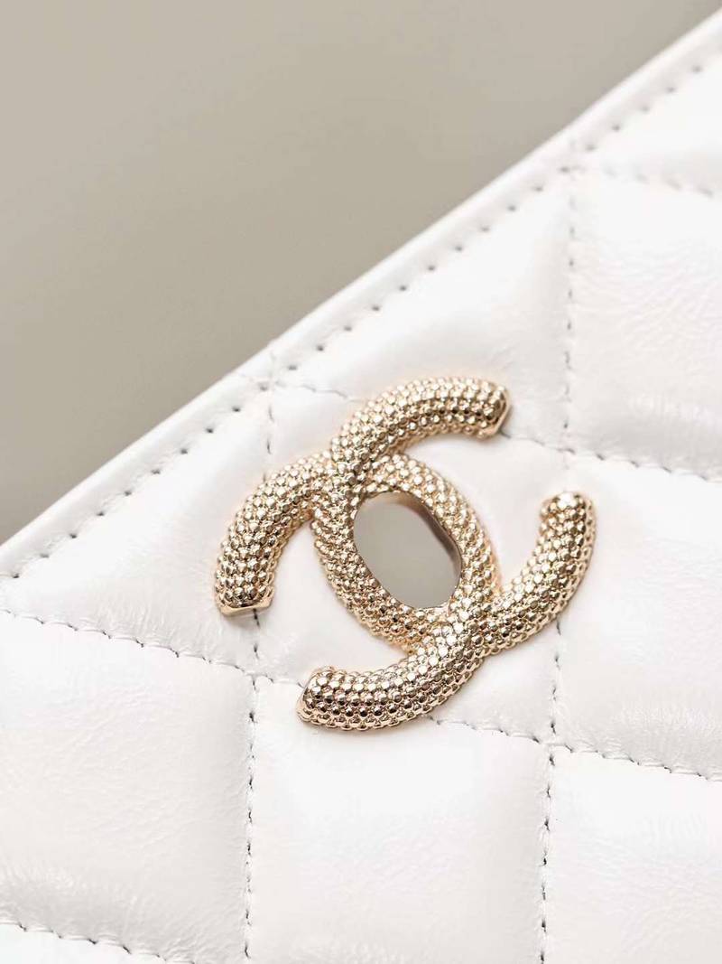 CHANEL 24P WOC KELLY BAG