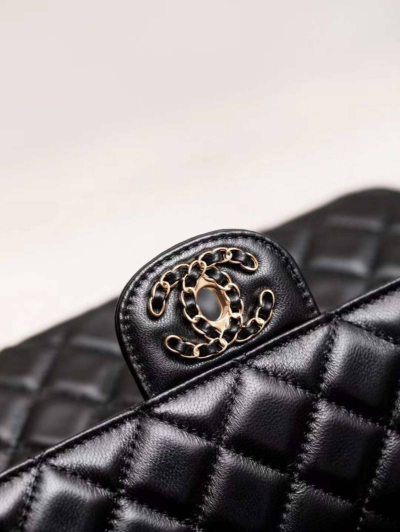 CHANEL 24P FLAP BAG WITH TOP HANDLE