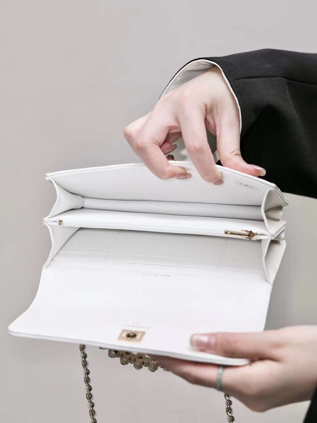 CHANEL 24P WOC KELLY BAG