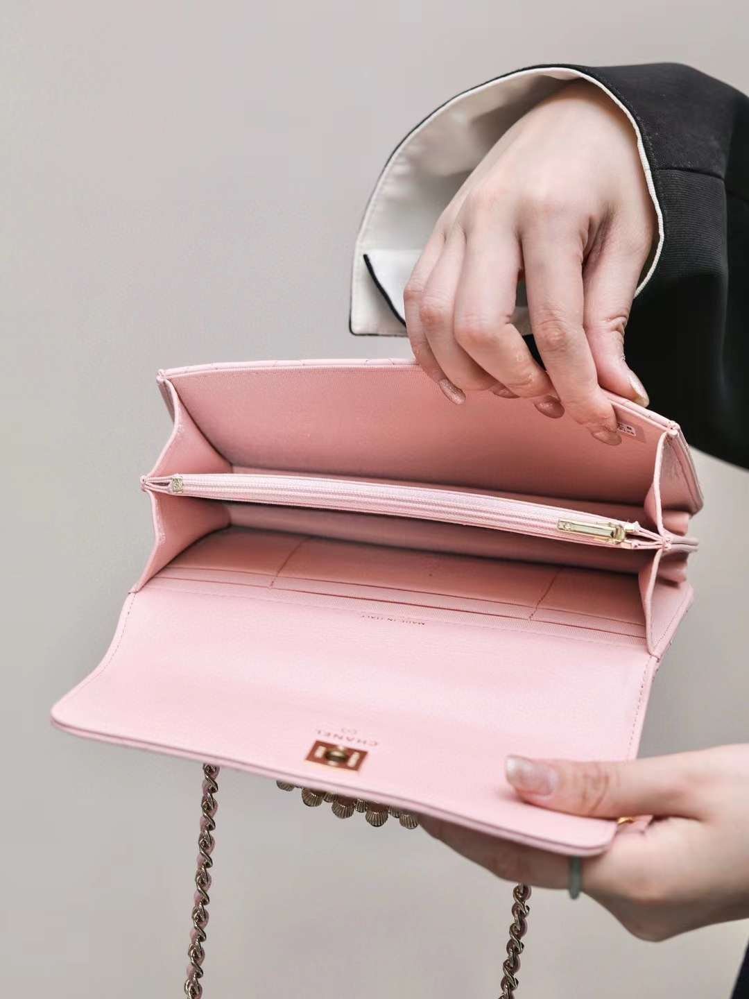 CHANEL 24P WOC KELLY BAG