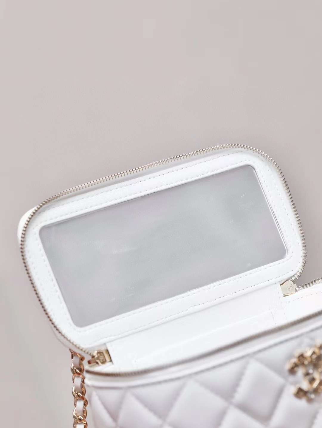 CHANEL 24S Metal letter wrist makeup bag